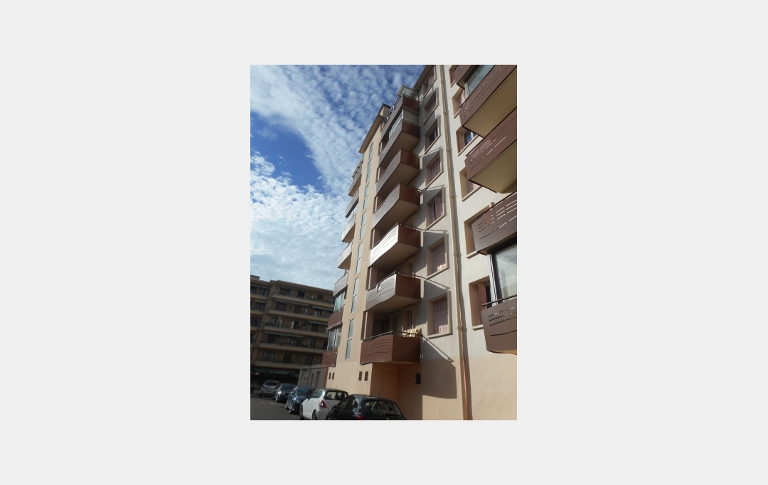 Annonces FABREGUES : Appartement | MONTPELLIER (34000) | 65 m2 | 845 € 